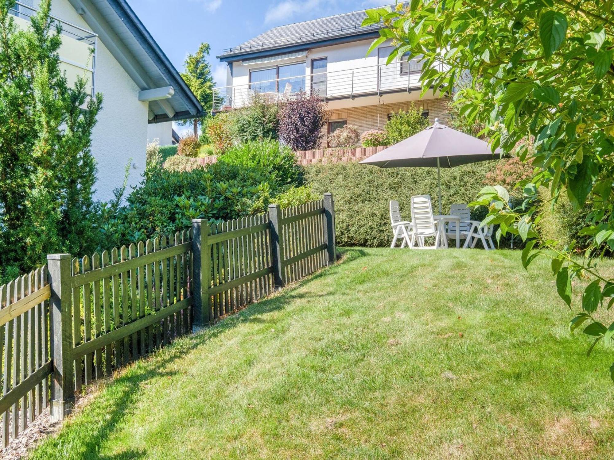 Modern Apartment In Schwalefeld With Garden Willingen  Dış mekan fotoğraf