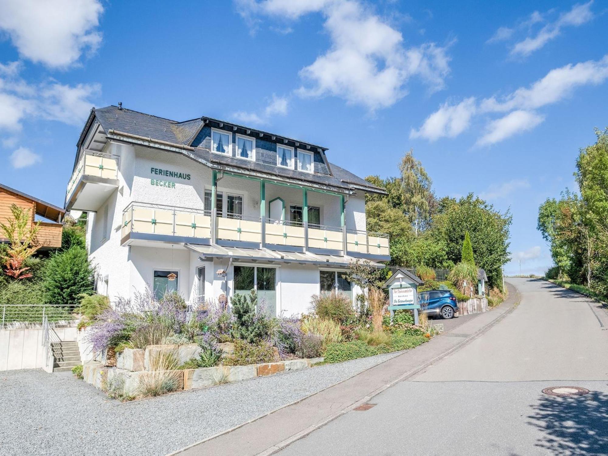 Modern Apartment In Schwalefeld With Garden Willingen  Dış mekan fotoğraf